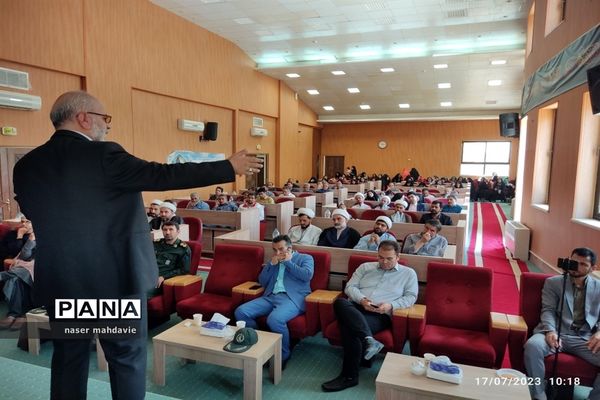 برگزاری کارگاه عفاف و حجاب و آسیب‌های اجتماعی در شهرستان کلات