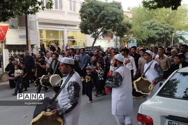 دوباره پیچید شمیمِ حسین