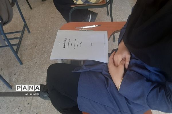 بازدید معاون آموزشی شهرستان کلات از پایگاه ثابت برگزاری دوره کارورزی، کارآموزی هنرستان حضرت معصومه(س)