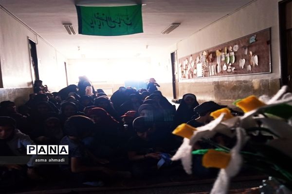 برگزاری مراسم سوگواری امام حسین(ع) در دبستان بوستان