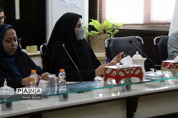 جلسه شورای برنامه‌ریزی و نظارت بر کودکستان‌ها استان بوشهر