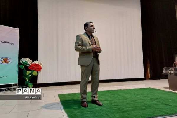 همایش هدایت تحصیلی در آموزش و پرورش ملارد