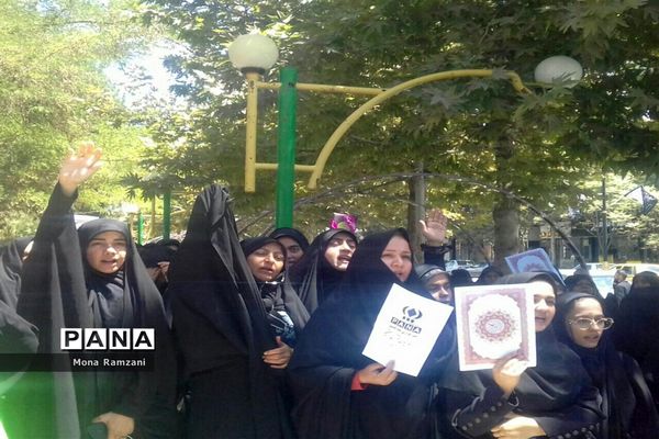 اجتماع بزرگ دانش‌آموزی عاشقان قرآن در کاشمر