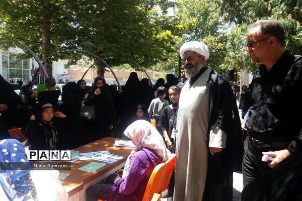 اجتماع بزرگ دانش‌آموزی عاشقان قرآن در کاشمر