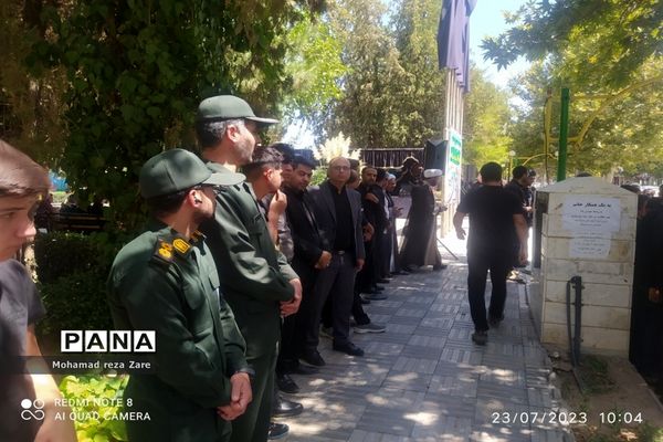 اجتماع دانش‌آموزی عاشقان قرآن در کاشمر