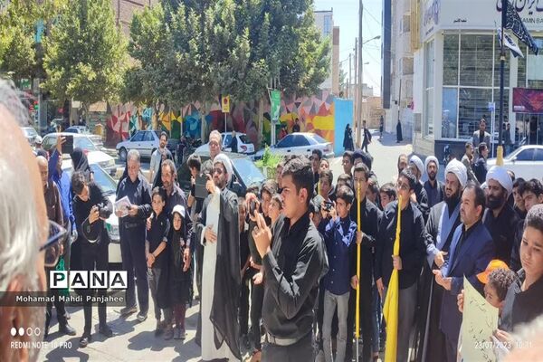 اجتماع دانش‌آموزی عاشقان قرآن در کاشمر