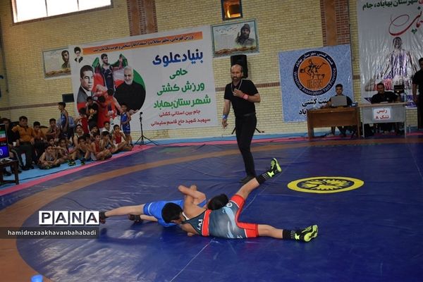 برگزاری مسابقات کشتی چند‌جانبه بین استانی  جام شهید قاسم سلیمانی در بهاباد