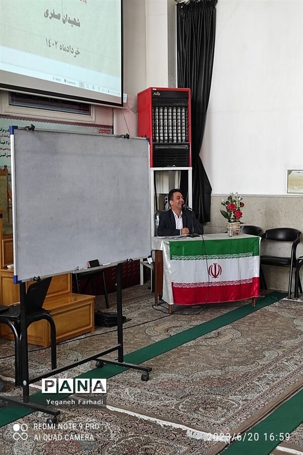 طرح پیوند مدرسه و مسجد با حضور رئیس آموزش و پرورش ناحیه ۵