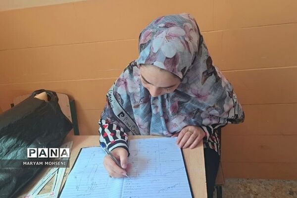 فعالیت پایگاه‌ تابستانی و مهارت‌آموزی کانون تربیتی شهید‌آوینی فشافویه