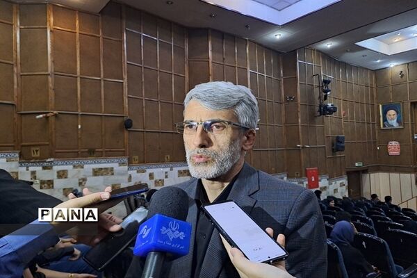 آیین افتتاحیه مجمع شورای دانش‌آموزی پسران استان البرز