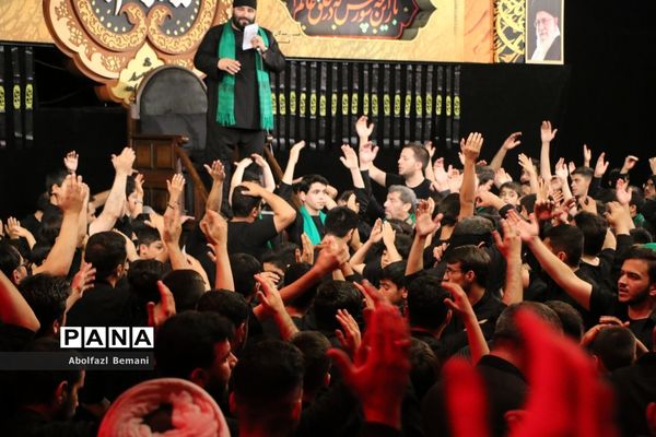 حضور خادمین نوجوان و جوان در هیات های عزاداری قم