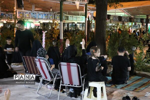 حضور خادمین نوجوان و جوان در هیات های عزاداری قم