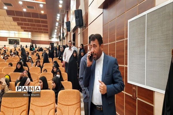 اجتماع خواهران آرمان مدافعان حریم خانواده در بوشهر