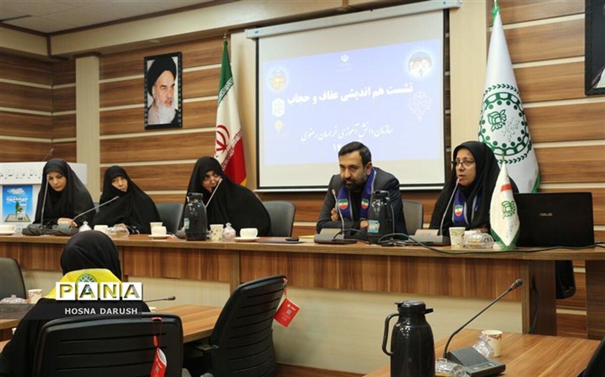 دانش‌آموز در نظام جمهوری اسلامی باید انقلابی باشد/فیلم