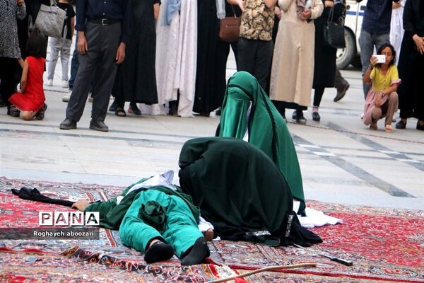 اجرای  تئاتر مذهبی در امامزاده بی بی سکینه صفادشت