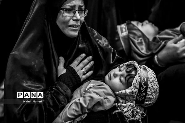 شیرخوارگان حسینی