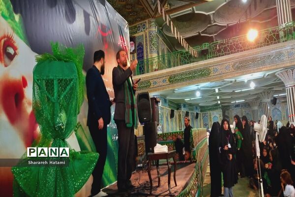 مراسم شیرخوارگان در مصلی بزرگ امام خمینی (ره) شهرکرد
