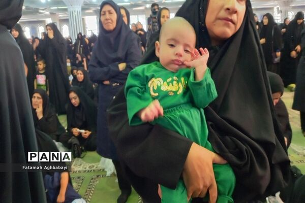 برگزاری همایش شیرخوارگان حسینی در مصلی امام خمینی (ره)  شهرکرد