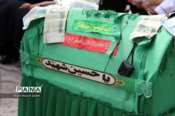 برگزاری همایش شیرخوارگان حسینی در شهرستان‌ اسلامشهر