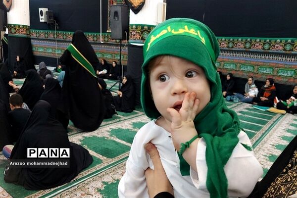 اجتماع شیرخوارگان حسینی در مصلی نماز جمعه شهرستان‌قرچک
