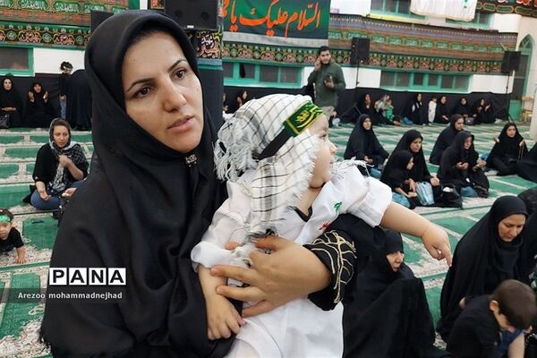 اجتماع شیرخوارگان حسینی در مصلی نماز جمعه شهرستان‌قرچک
