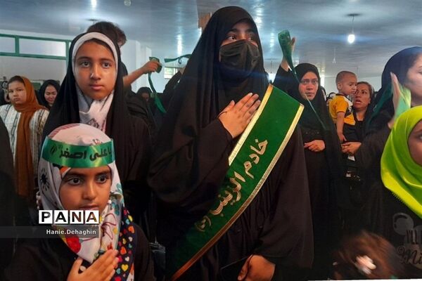 همایش شیرخوارگان حسینی در شریف‌آباد