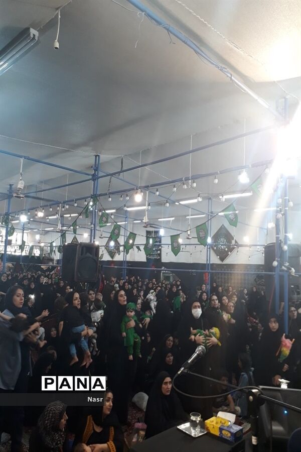 برگزاری همایش شیرخوارگان حسینی در مهدیه رباط اصفهان