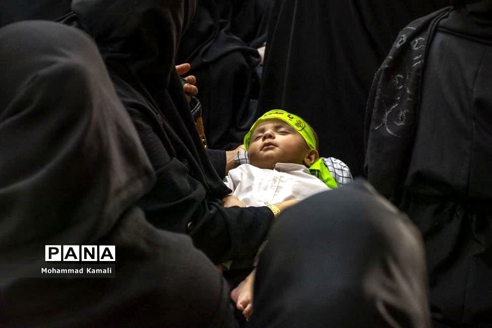 همایش شیرخوارگان حسینی در شهرستان محلات