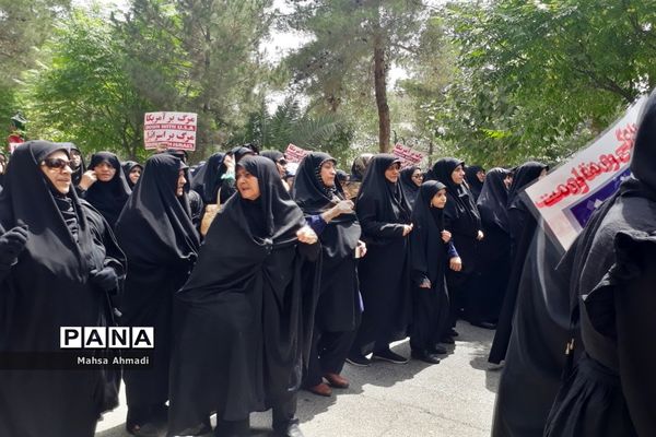 اعلام انزجار مردم نمازگزار و انقلابی رباط‌کریم از هتاکان به قرآن کریم