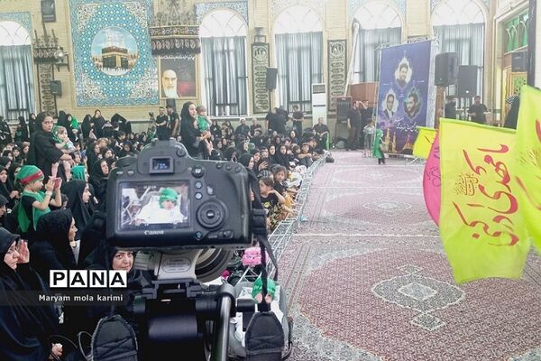 مراسم شیرخوارگان حسینی در مسجد محله قاضی دماوند