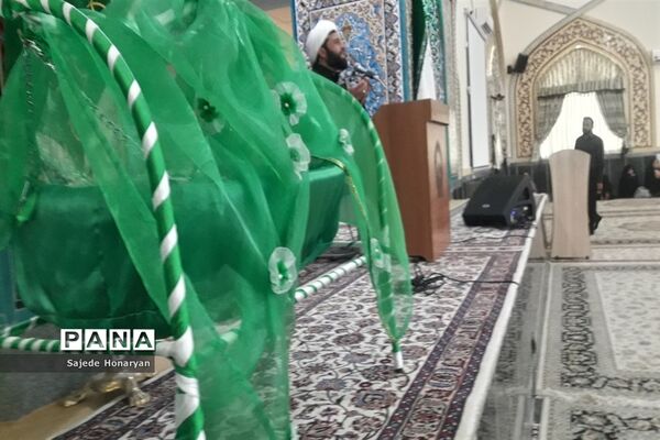 اجتماع شیرخوارگان حسینی در آرامگاه شهید مدرس (ره) کاشمر