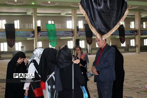 همایش هدایت تحصیلی و انتخاب رشته در خمین