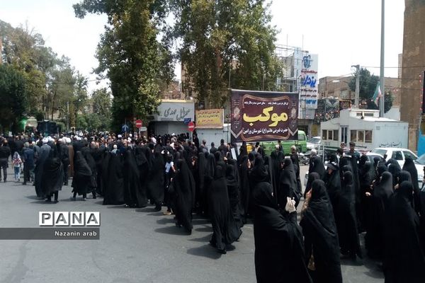 راهپیمایی مردم ورامین در اعتراض به هتک حرمت قرآن کریم