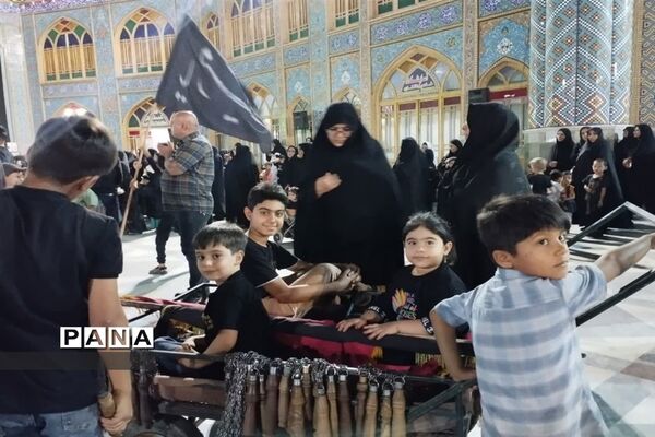 مراسم عزاداری عاشقان حضرت رقیه سلام الله در ‌‌امامزاده محمد هلال ‌بن علی در آران و بیدگل کاشان