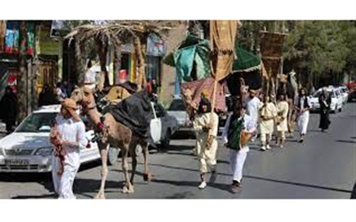 حرکت کاروان نمادین نینوا در بیرجند / فیلم