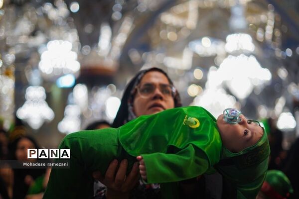 اجتماع عظیم شیرخوارگان حسینی در حرم مطهر