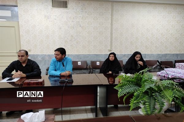 مراسم تقدیر از برگزیدگان استانی طرح جشنواره جابربن حیان و فرصت‌های متنوع یادگیری شهرستان کلات