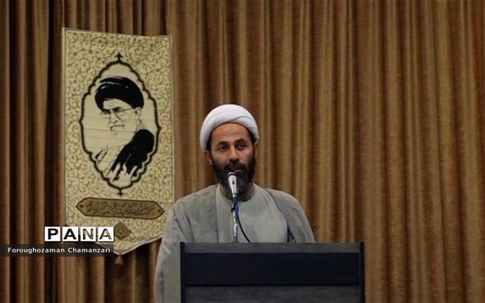 شما فرماندهان، انتخاب شدگان مسیر ارزش‌ها هستید