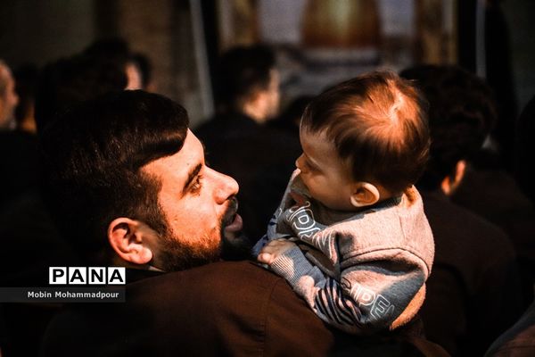 مراسم سوگواری اباعبدالله الحسین (ع) در مسجد کبود تبریز