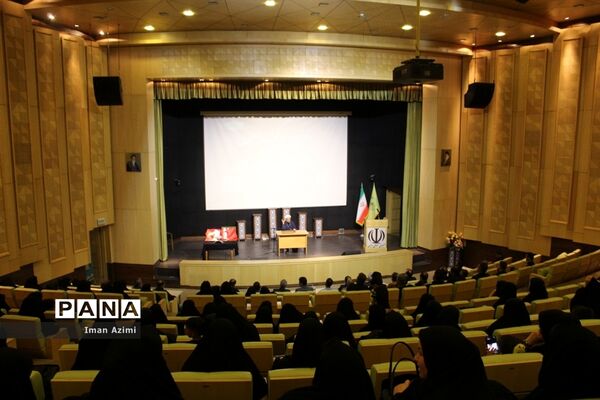 اولین سوگواره معلمان عاشورایی در خمین