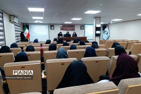 جلسه همکاران مراکز جامع سنجش و آموزش توانبخشی آموزش و پرورش استثنایی پایتخت