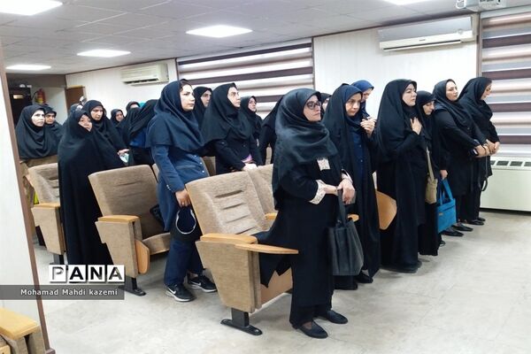 جلسه همکاران مراکز جامع سنجش و آموزش توانبخشی آموزش و پرورش استثنایی پایتخت