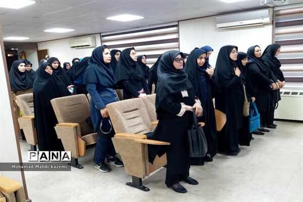 جلسه همکاران مراکز جامع سنجش و آموزش توانبخشی آموزش و پرورش استثنایی پایتخت