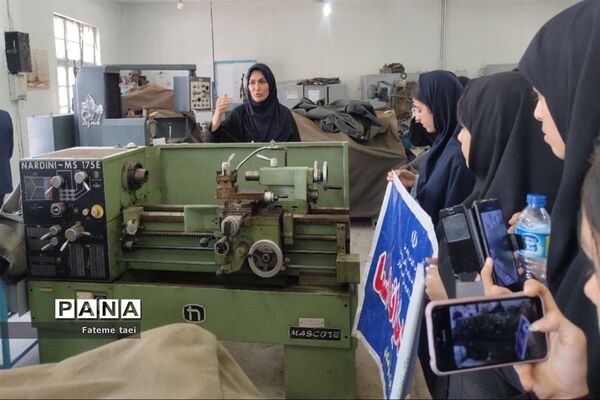 اردوی راهیان پیشرفت دانش‌آموزان اهوازی