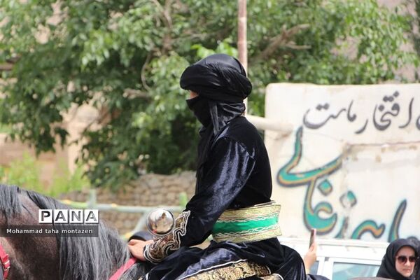 مراسم عزاداری و تعزیه‌خوانی دهه اول محرم در روستای ده بالای تفت