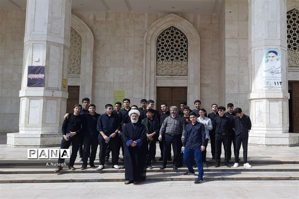 برگزاری سوگواره احلی من العسل در مرقد مطهر امام خمینی (ره)