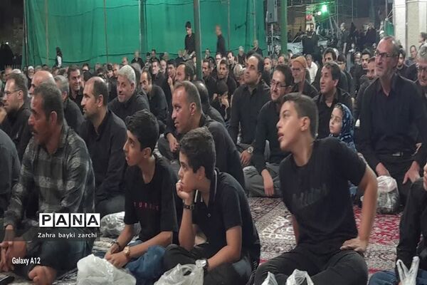 مراسم عزاداری و روضه‌خوانی دهه اول محرم در حسینیه بزرگ شهرستان زارچ