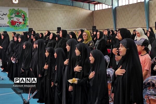 همایش بزرگ رهروان زینبی در شهرستان‌قرچک