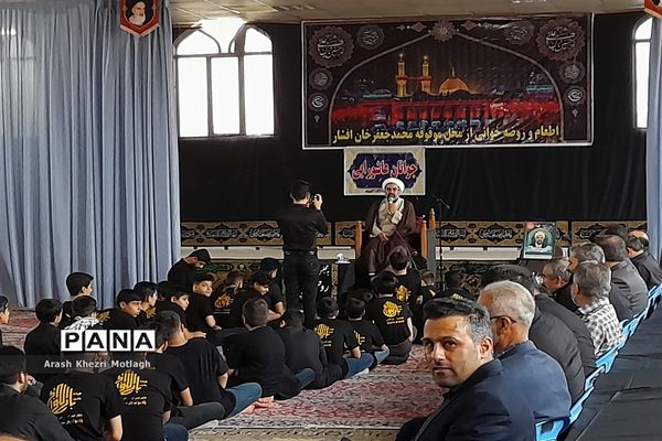 یازدهمین سوگواره «احلی من العسل» در شهرستان کازرون