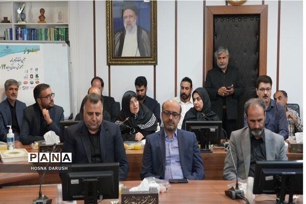 ۱۲ تفاهم‌نامه آموزشی مهارتی و ایجاد ۱۲ هنرستان همجوار کارخانه در استان خراسان رضوی